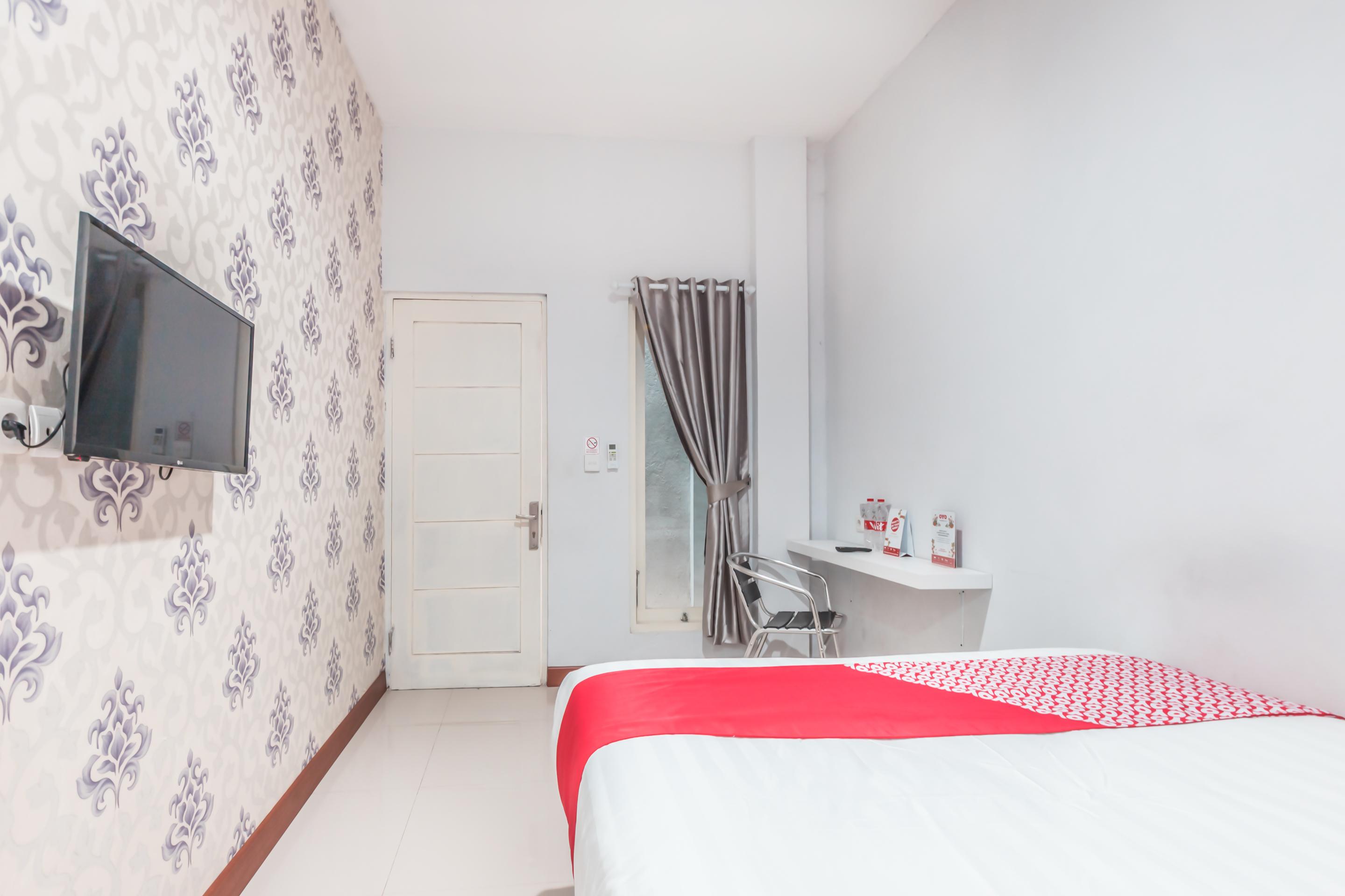 Oyo 1555 Unik Guesthouse Syariah Jacarta Exterior foto