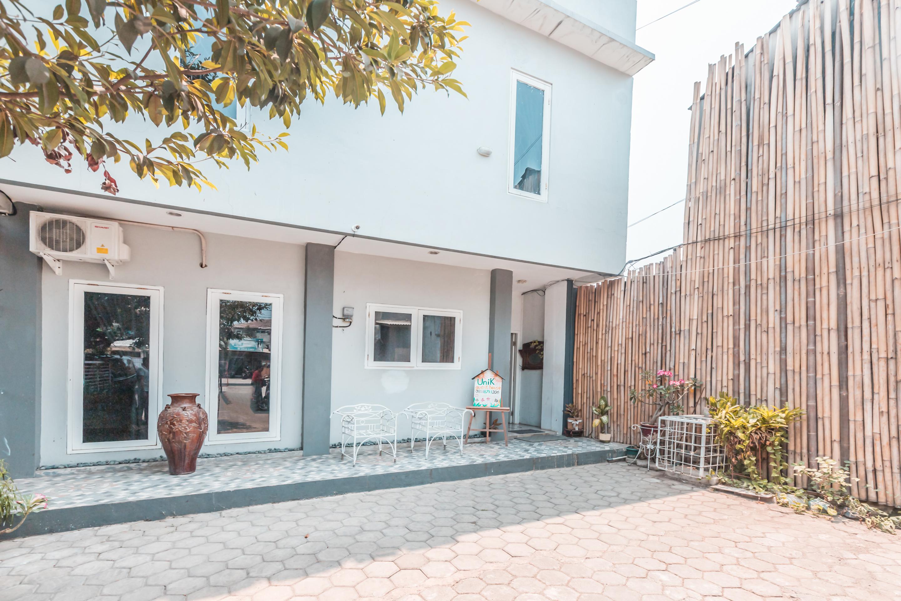 Oyo 1555 Unik Guesthouse Syariah Jacarta Exterior foto